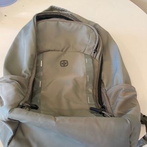 NEW! Swiss gear sage green back pack!